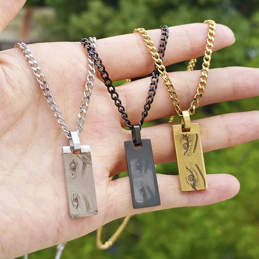 18in Custom Eye Photo Necklace